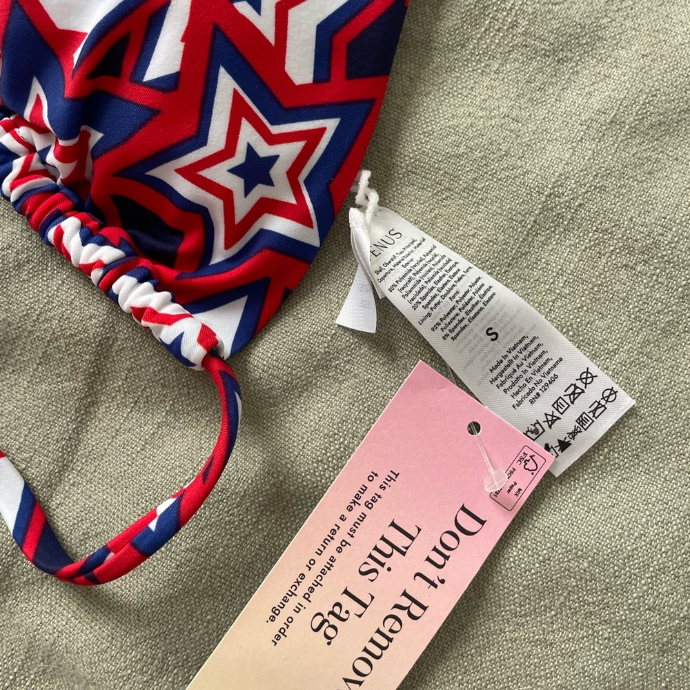 NWT Venus string bikini - Picture 9 of 11